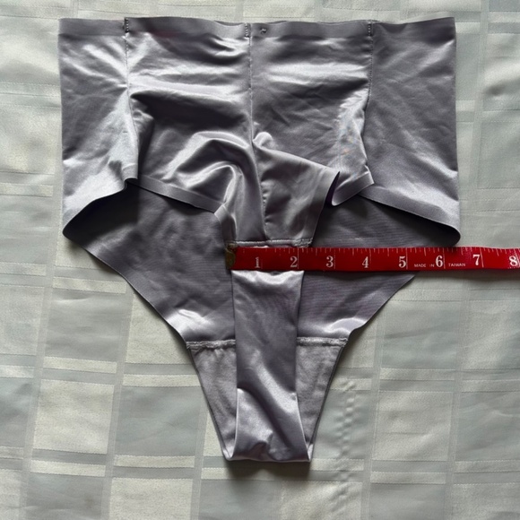 Spanx 2 Small Shapewear Panties New with Tags Purple Seamless & Beige High-Waist - Picture 13 of 17